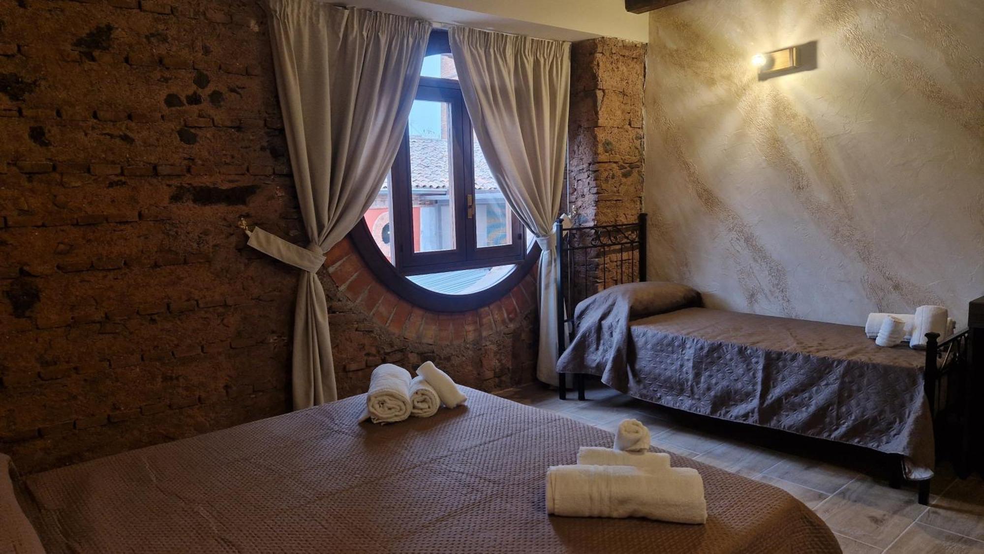 La Ciminiera Rooms Катания Экстерьер фото